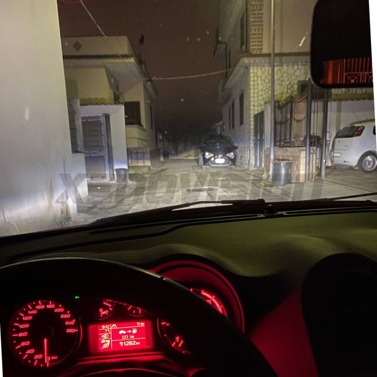 <strong>Kit anabbaglianti LED specifico per Alfa romeo MiTo</strong>  2008 - 2018. Lampade <strong>H7</strong> Canbus da 29.000Lumen di luminosità modello Eagle Xenovision.