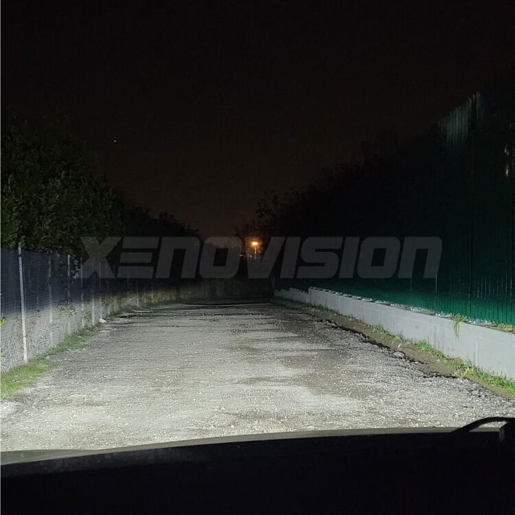 <strong>Kit anabbaglianti LED specifico per Hyundai Tucson</strong> TL 2015 - 2021. Lampade <strong>H7</strong> Canbus da 29.000Lumen di luminosità modello Eagle Xenovision.