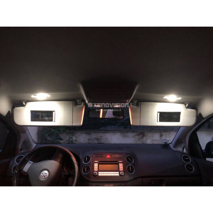 <p>C5W LED 42mm con chip PHILIPS per un'illuminazione incredibilmente potente e pura. Un vero gioiello.</p>