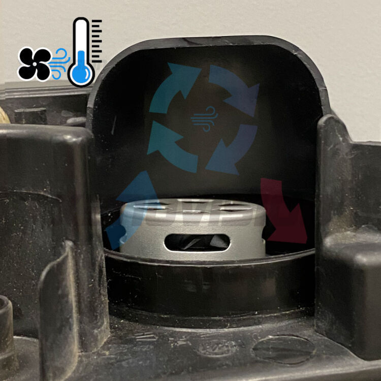 <p>Tappi coprifaro a cupola diametro interno <strong>90mm</strong>, necessari per fare respirare le ventoline dei kit LED.</p>