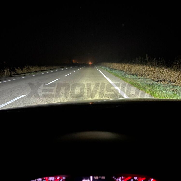 <strong>Lampade conversione a LED specifiche per Renault Espace IV</strong> Mk4 2006 - 2015 con fari D1S xenon di serie. Lampade Canbus da 24.000Lumen, Qualità Massima.