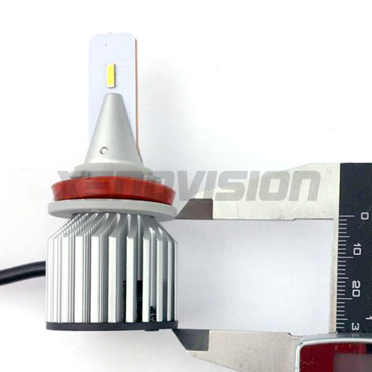 FINE SERIE: NO GARANZIA<p><strong>Per fari Lenticolari e Parabola.</strong> Kit LED H11 con chip CREE. Triplica la luminosità su strada. Ottimo taglio di luce. Dissipatore a cilindo, ultracompatto. Canbus 90% auto.</p>