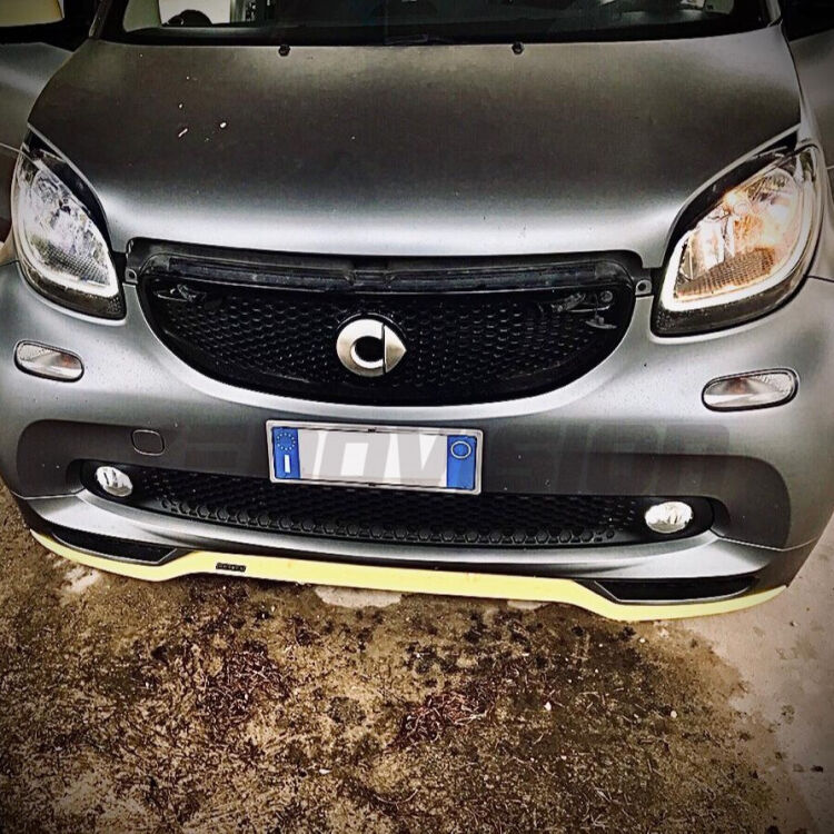 FINE SERIE: NO GARANZIA<p><strong>Per fari Lenticolari e Parabola.</strong> Kit LED H11 con chip CREE. Triplica la luminosità su strada. Ottimo taglio di luce. Dissipatore a cilindo, ultracompatto. Canbus 90% auto.</p>