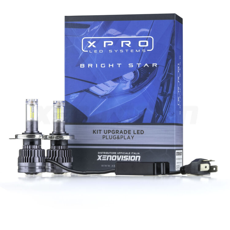 <p>Kit LED H4 Canbus con performance pari allo Xenon e dimensioni compatte. Perfetti su Lenticolari e Parabola. Qualità Massima Xenovision.</p>