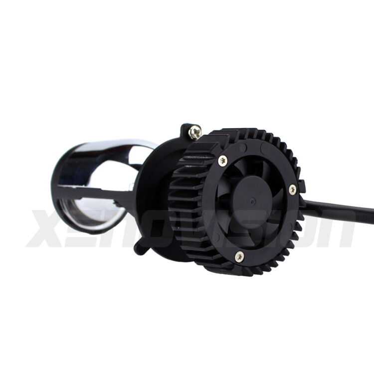 <p>Belli nel faro da spenti e fenomenali da accesi. Trasforma il faro in un potente lenticolare Bi-LED, senza fare modifiche. Qualità Massima.</p>