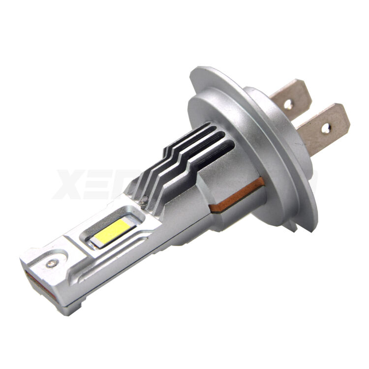 <strong>Anabbaglianti LED no-spie per Opel Adam</strong> M13 2012 - 2019. Coppia lampade <strong>H7</strong> modello Nava canbus, raffreddate a ventola.