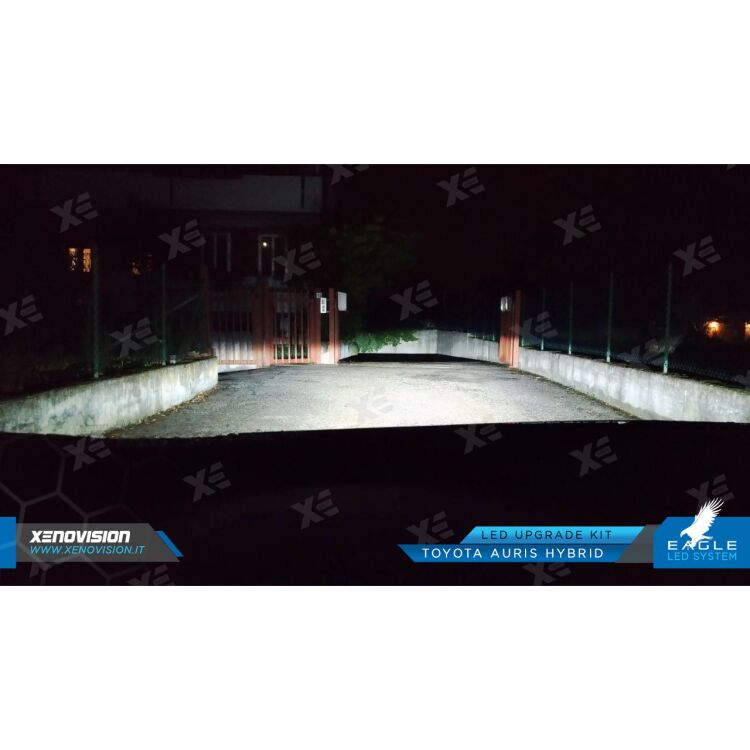 <strong>Kit abbaglianti LED specifico per Land rover Sport</strong> L494 2013 in poi. Lampade <strong>HIR2</strong> Canbus da 29.000Lumen di luminosità modello Eagle Xenovision.