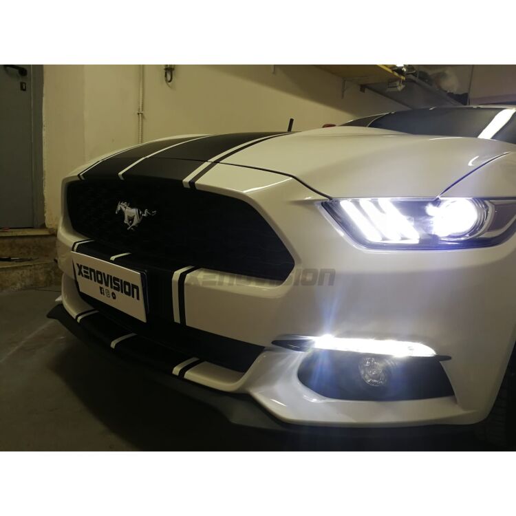 FINE SERIE: NO GARANZIA <strong>Kit LED </strong><strong>HIR2</strong><strong> senza ventola. </strong>Compatti, impermeabili, senza ventola: praticamente indistruttibili. Top Quality. Ideali per Fendinebbia, abbaglianti e spazi ristretti. Canbus sul 85% delle auto.