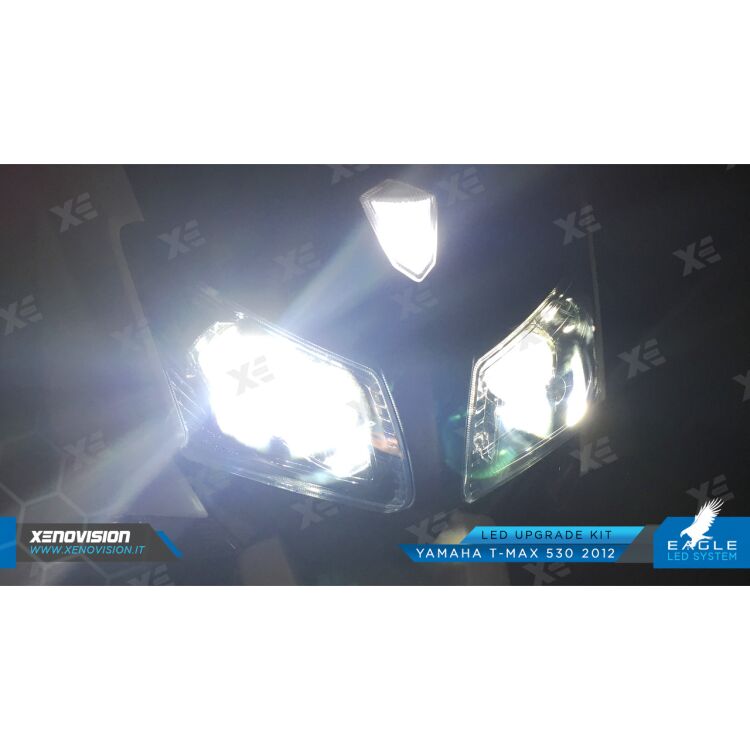 <p>Il Kit XE Light modello Eagle LED System studiato da Xenovision.it per il tuo T-Max 530</p>