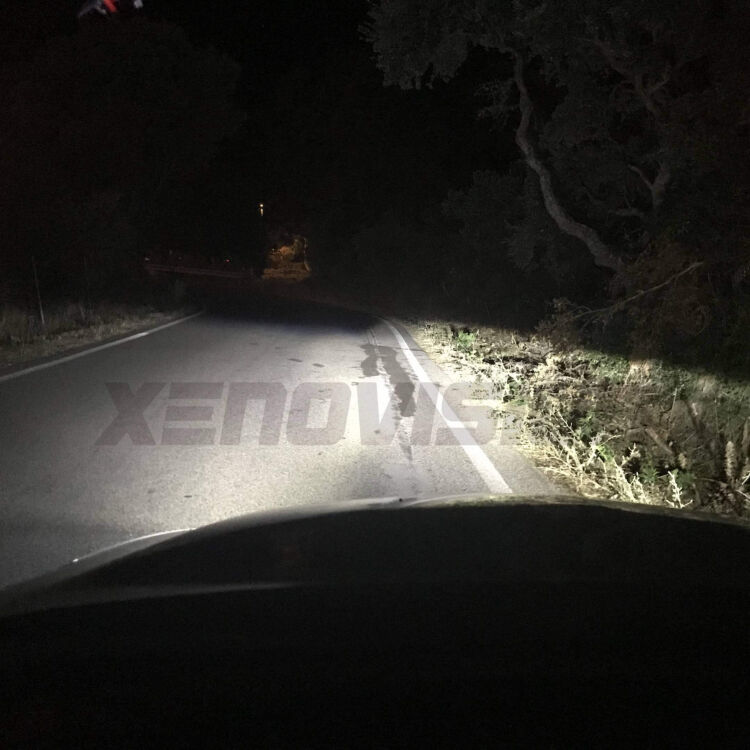 <p>Il Kit XE Light modello Eagle LED System studiato da Xenovision.it per la tua Insignia.</p>