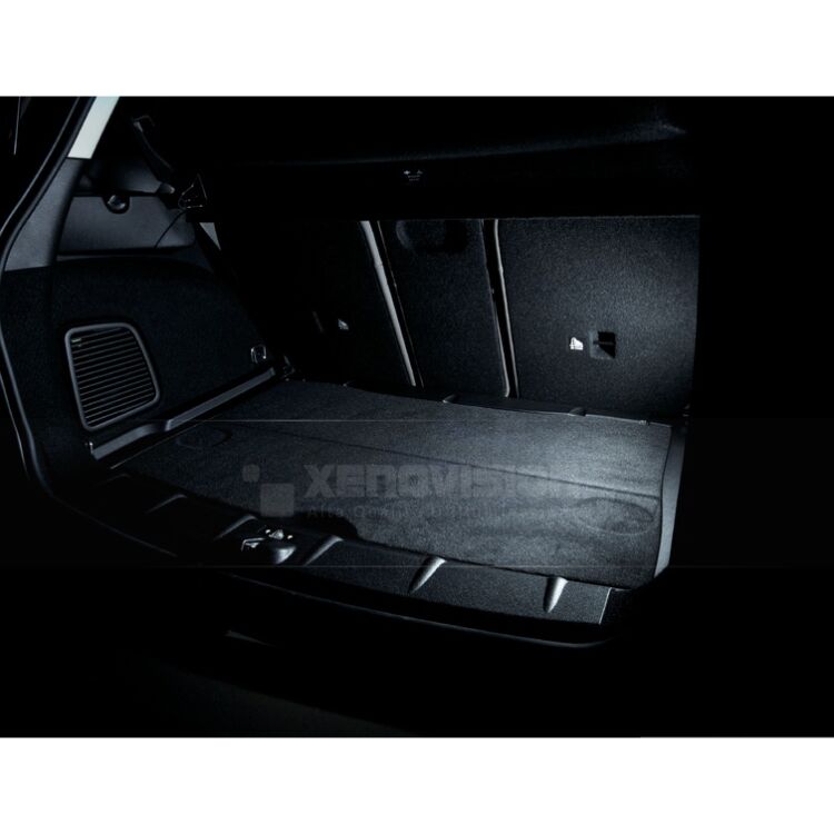 <p>3 volte pi&ugrave; luce, Bianco Lunare Purissimo e 100% Plug&amp;Play. Trasforma tutti i punti luce interni in LED. Shut up and get my money!&nbsp;</p>