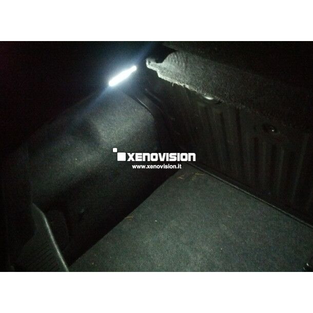 <p>Kit Led Alfa Mito Total, conversione tutti i punti luce a Led per Alfa Mito. Zero spie, Altissima Qualit&agrave;. Luce Bianco Lunare 6000k su ogni punto luce interno e retromarcia.</p>