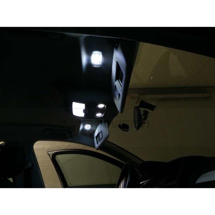 <p>Kit Led Audi A4 dal 2008 in poi FULL, conversione a Led per Audi A4 dal 2008 in poi. Zero spie, Altissima Qualit&agrave;. Luce Bianco Lunare 6000k su ogni punto luce interno ed esterno.</p>