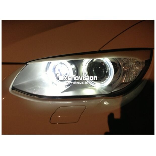 <p>Kit Led BMW E90 E91 E92 Full, conversione totale a Led e Angel Eyes Top Quality in Italia 20W reali di assorbimento, 80W nominali di resa. Specifico per BMW Serie 3 E90 E91 E92. Zero Spie, Top Quality, Creato con il forum BMWPassion, risultato garantito.</p>