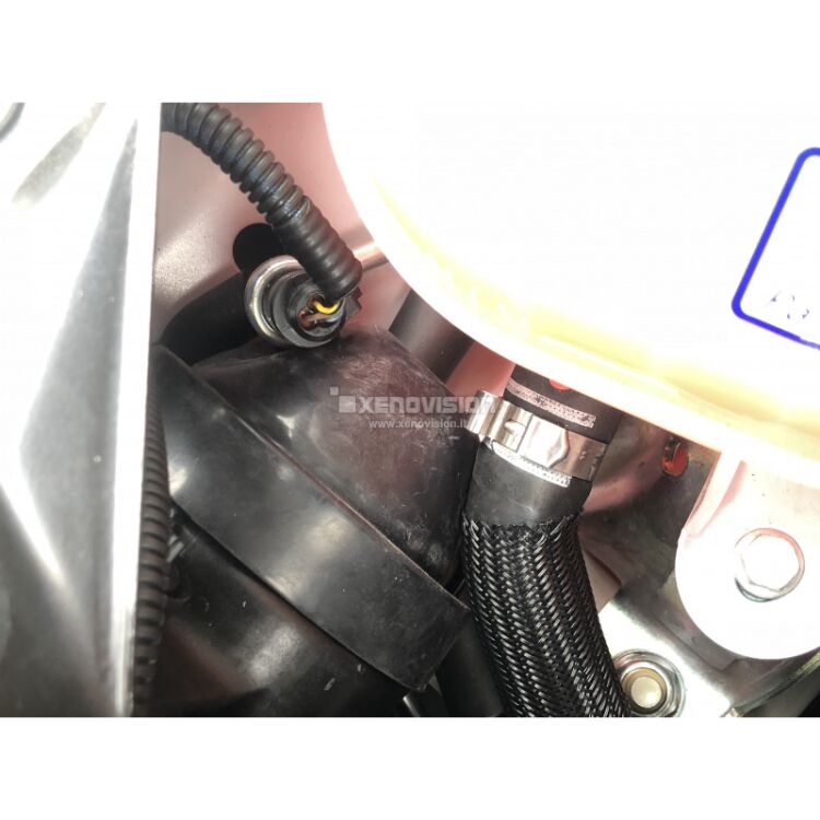 <p>Il kit LED #1 in Italia per gli anabbaglianti della tua 500 o 595. Garantito.</p>