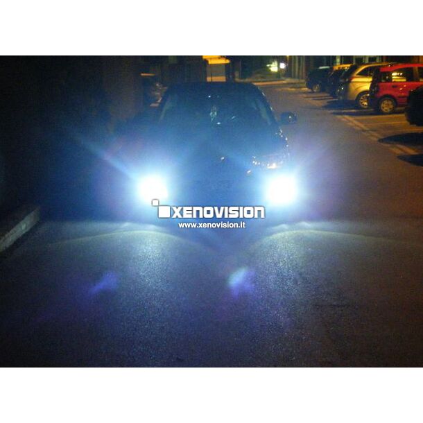 <p>Kit Led Skoda Octavia Full, conversione totale a Led. Pacchetto di altissima qualit&agrave; e risultato garantito, tutte luci interne, targa e DRL.</p>