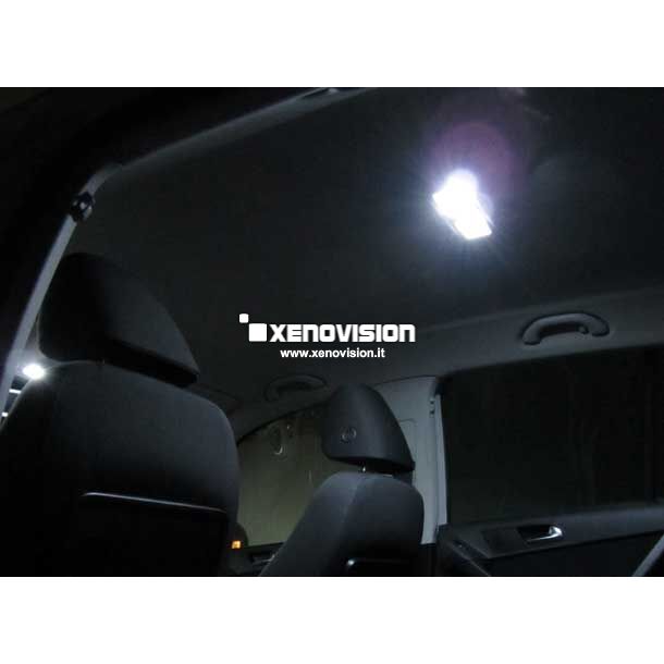 <p>Kit Led &nbsp;VW Tiguan 2010 Base, conversione a Led per VW Tiguan 2010. Zero spie, Altissima Qualit&agrave;. Luce Bianco Lunare 6000k.</p>