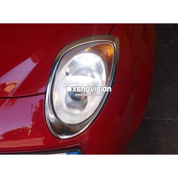 <p>Kit Xenon Specifico per i fari della tua Alfa Mito. Engineered by Xenovision - Qualit&agrave; Massima.</p>
