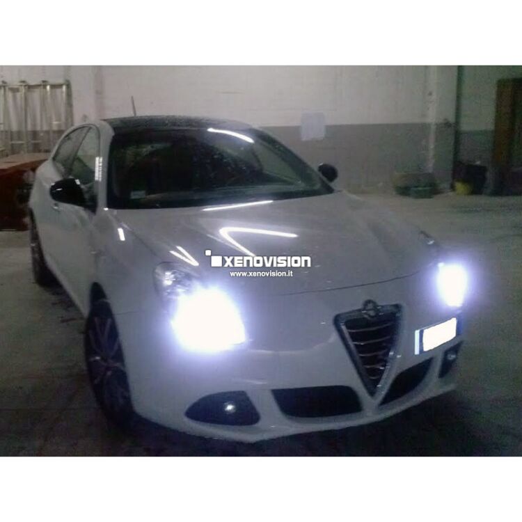 <p>Kit Xenon Specifico per i fari della tua Alfa Giulietta. Engineered by Xenovision - Qualit&agrave; Massima. Schermatura Blue&amp;Me.</p>