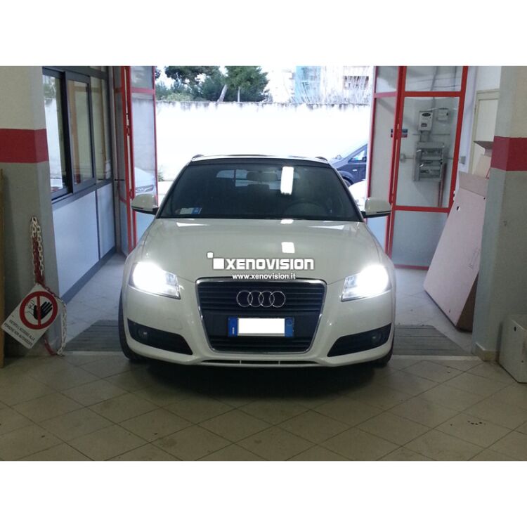 <p><span style="color: #626262;">Kit Xenon Specifico per i fari della tua Audi A3. Engineered by Xenovision - Qualit&agrave; Massima.</span></p>