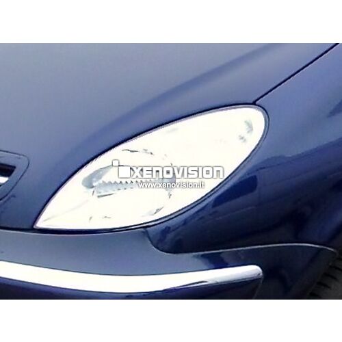 <p>Kit Xenon 35W e Luci Posizione a Led in tinta, pacchetto specifico per Citroen Xsara Picasso. Plug&amp;Play, contiene tutto l'occorrente. Luce Bianco Lunare 6000k &nbsp;</p>