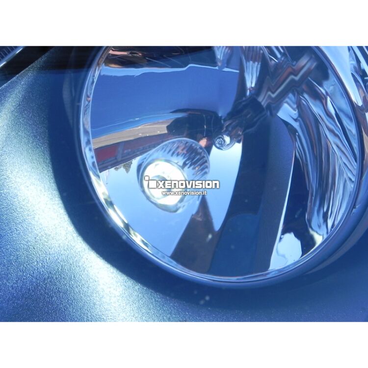 <p>Kit Xenon Specifico per i fari della tua Fiat Bravo. Engineered by Xenovision - Qualit&agrave; Massima.</p>