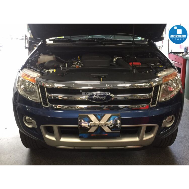 <p>Kit BiXenon 35W specifico per il faro della Ford Ranger dal 2007 in poi. Plug&amp;Play zero spie, contiene tutto l'occorrente. Luce Bianco Lunare 6000k.</p>