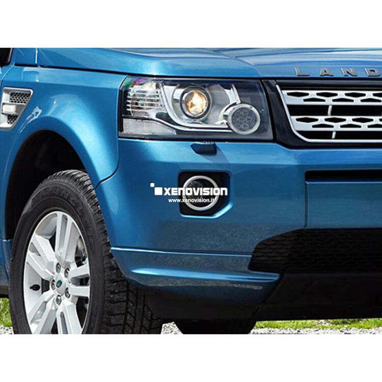 <p>Kit Xenon 35W e Luci Posizione a Led in tinta, pacchetto specifico per Freelander 2. Plug&amp;Play, contiene tutto l&#39;occorrente. Luce Bianco Lunare 6000k &nbsp;</p>
