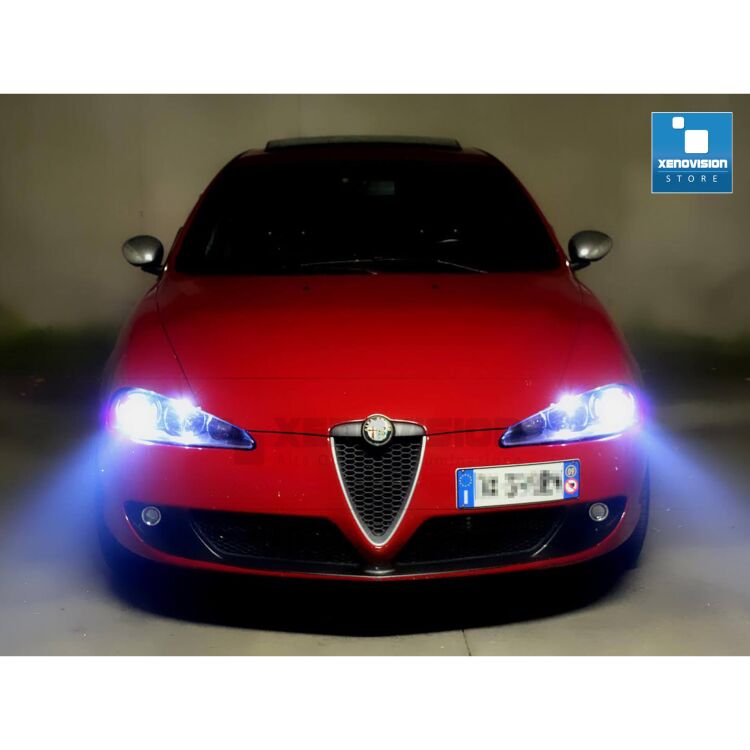 <p>Kit Xenon H1 8000k 35W DiamondPRO Xenovision ad architettura digitale 64-Bit. Lampade xenon H1 Bianco Freddo. Ket KOREA, Qualita Garantita 2 anni</p>