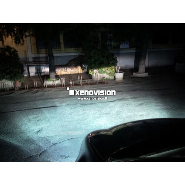 <p><strong>La Qualit&agrave; Massima sul mercato.</strong> Kit Xenon Professionale, equipaggiato con lampade di altissima qualit&agrave; Xenovision FocusPro Korea H7-R 6100k.</p>