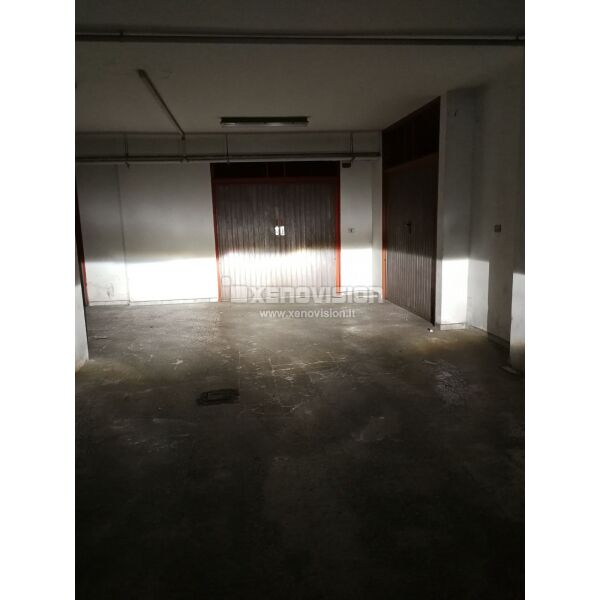 <p>Kit Xenon 35W specifico per il faro della Kia Sportage IV dal 2016 in poi. Plug&amp;Play zero spie, contiene tutto l'occorrente. Luce Bianco Lunare 6000k.</p>
<p>&nbsp;</p>