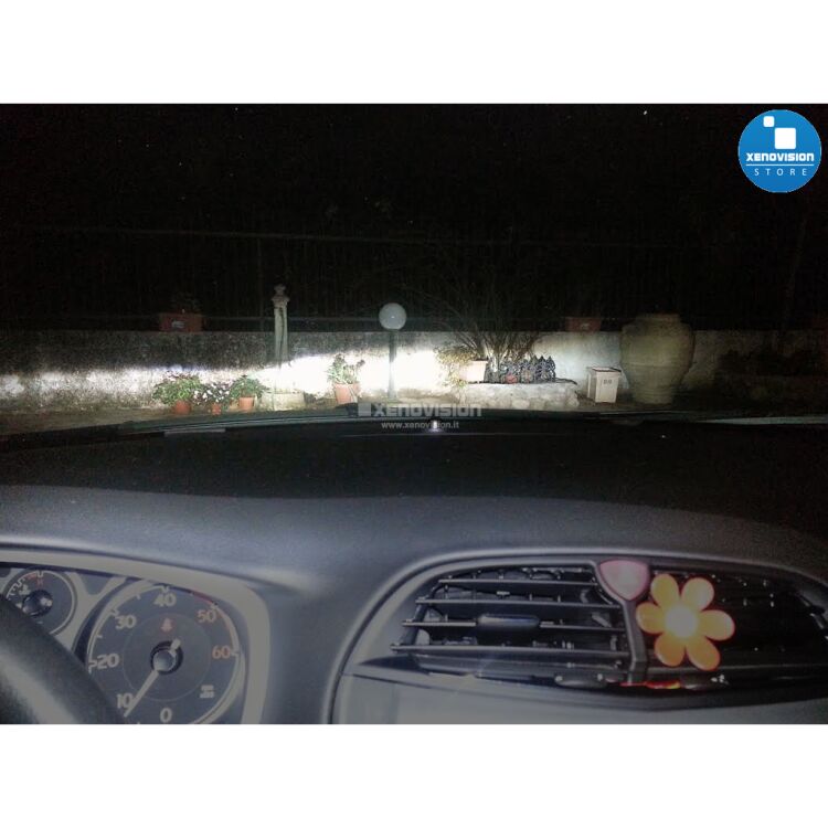 <p>Kit Xenon Specifico per i fari della tua Lancia Delta. Engineered by Xenovision - Qualit&agrave; Massima.</p>