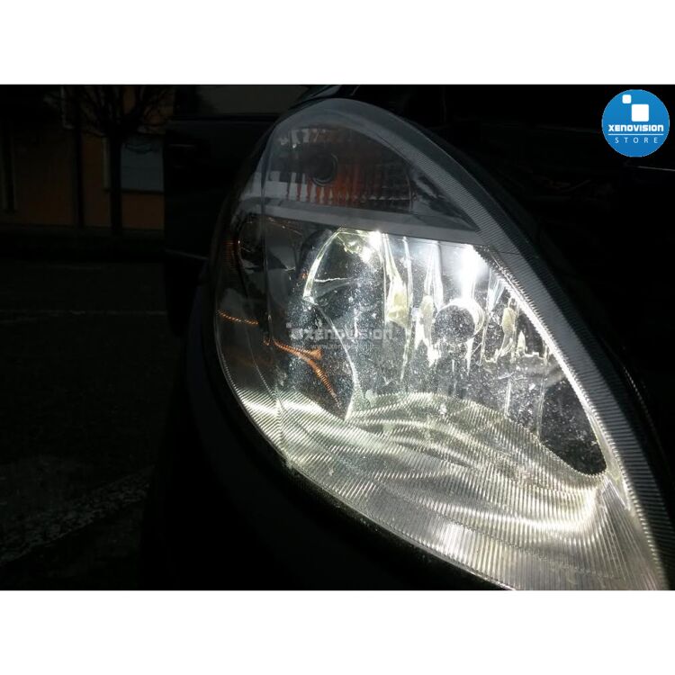 <p>Kit Xenon Focus Pro Korea da 35W, pacchetto specifico per Lancia Musa. Zero Spie, accensione immediata, schermatura Blue&amp;Me. </p>