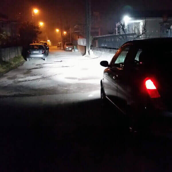 <p>Kit Xenon 35W specifico per il faro della Lancia Ypsilon e Luci Posizione a Led in tinta. Plug&amp;Play zero spie, contiene tutto l'occorrente. Luce Bianco Lunare 6000k.</p>