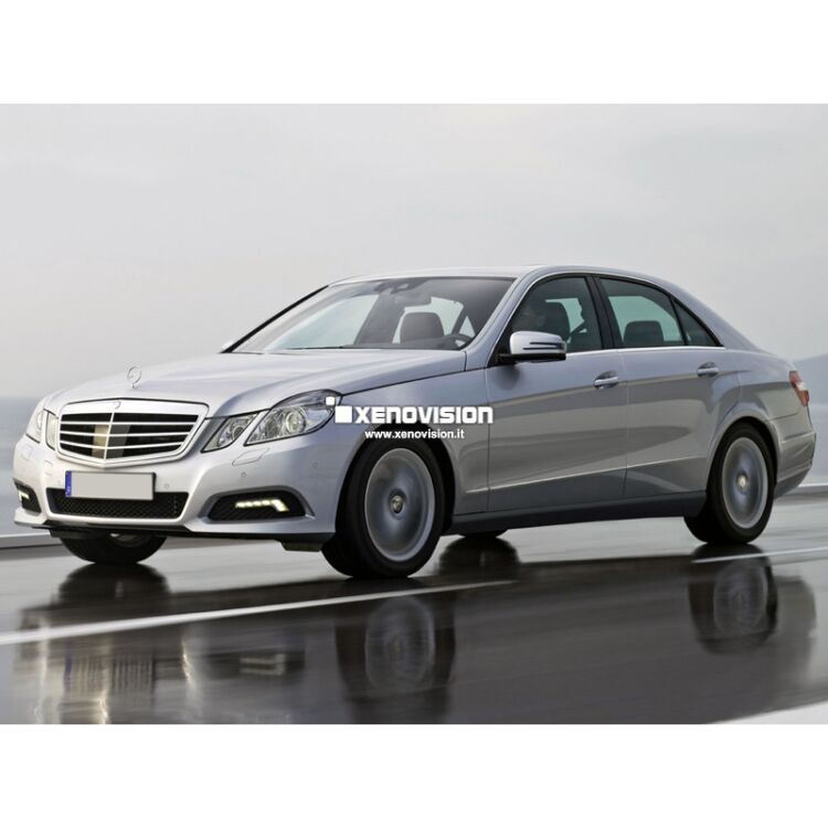 <p>Kit Xenon Focus Pro Korea 35W specifico per il faro della Mercedes Classe E W212 dal 2009 in poi. Plug&amp;Play zero spie, contiene tutto l&#39;occorrente. Luce Bianco Lunare 6100k.</p><p>&nbsp;</p>