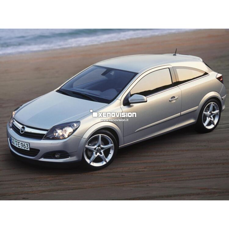 <p>Kit Xenon 35W specifico per il faro della Opel Astra H e Luci Posizione a Led in tinta. Plug&amp;Play zero spie, contiene tutto l&#39;occorrente. Luce Bianco Lunare 6000k.</p>