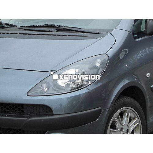 <p>Kit BiXenon 35W specifico per il faro della Peugeot 1007. Plug&amp;Play zero spie, massima protezione tergicristalli. Luce 6000k</p>
