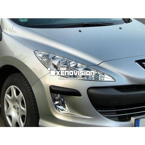 <p>Kit Xenon Focus Pro Korea 35W specifico per il faro della Peugeot 308 e DRL in tinta. Plug&amp;Play zero spie, contiene tutto l'occorrente. Luce Bianco Lunare 6100k.</p>