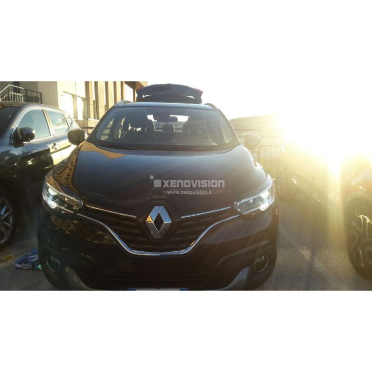 <p>Kit Xenon 35W con lampade FocusPRO Korea specifico per il faro della Renault Kadjar. Plug&amp;Play zero spie, contiene tutto l&#39;occorrente. Luce Bianco Solare 5300k.</p><p>&nbsp;</p>