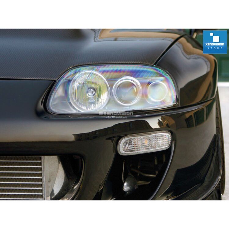 <p>Kit Xenon 35W specifico per il faro della Toyota Supra MK4 dal 1993 in poi. Plug&amp;Play zero spie, contiene tutto l&#39;occorrente. Luce Bianco Lunare 6000k.</p>