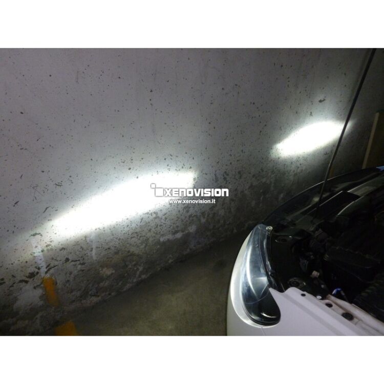 <p><span style="color: #626262;">Kit Xenon Specifico per i fari della tua&nbsp;<span style="color: #626262;">VW Scirocco</span>. Engineered by Xenovision - Qualit&agrave; Massima.</span></p>
<p>&nbsp;</p>