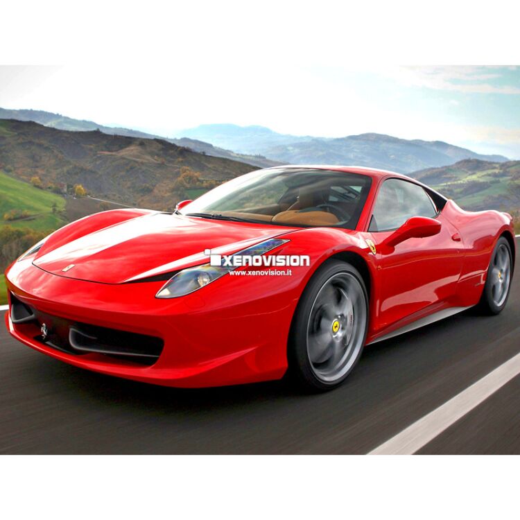 Lampade Xenon 35W specifico per il faro della Ferrari 458 Italia dal 2009 in poi. Plug&amp;Play zero spie, contiene tutto l&#39;occorrente. Luce Bianco Lunare 6000k.