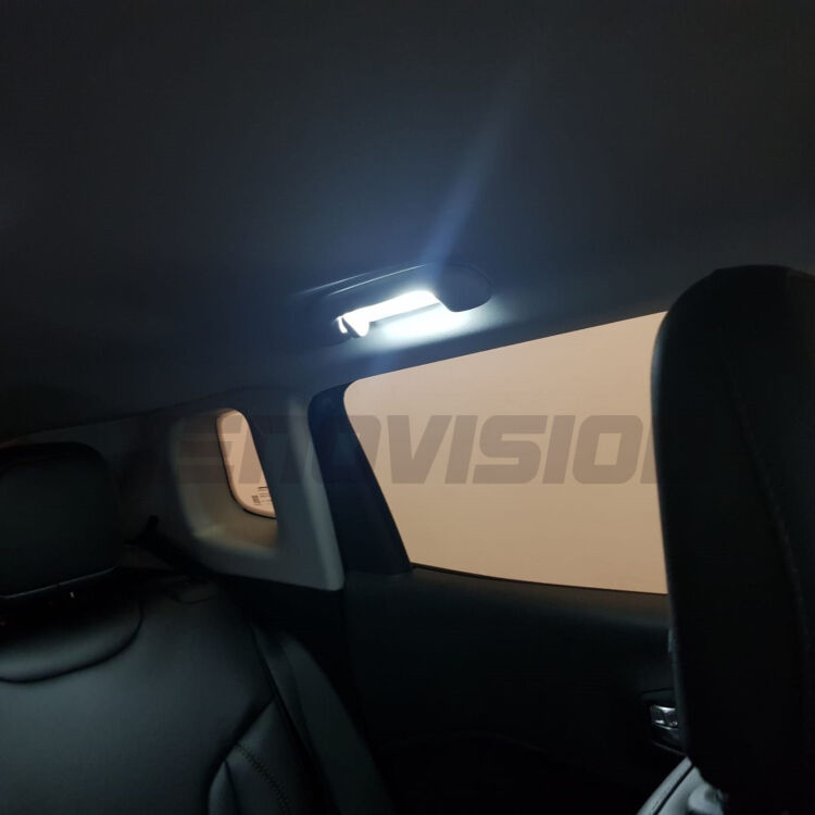 <strong>Luce Targa LED Mazda MX-5 II</strong> NB 1998 - 2005: ottima luminosità a 360 gradi. Si inseriscono ovunque. Canbus, Top Quality.