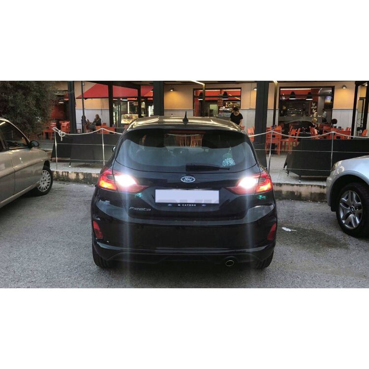 <strong>Retromarcia LED per Mazda CX-5</strong> KE 2011 - 2016. Lampada <strong>T15</strong> canbus modello BackBeam4.