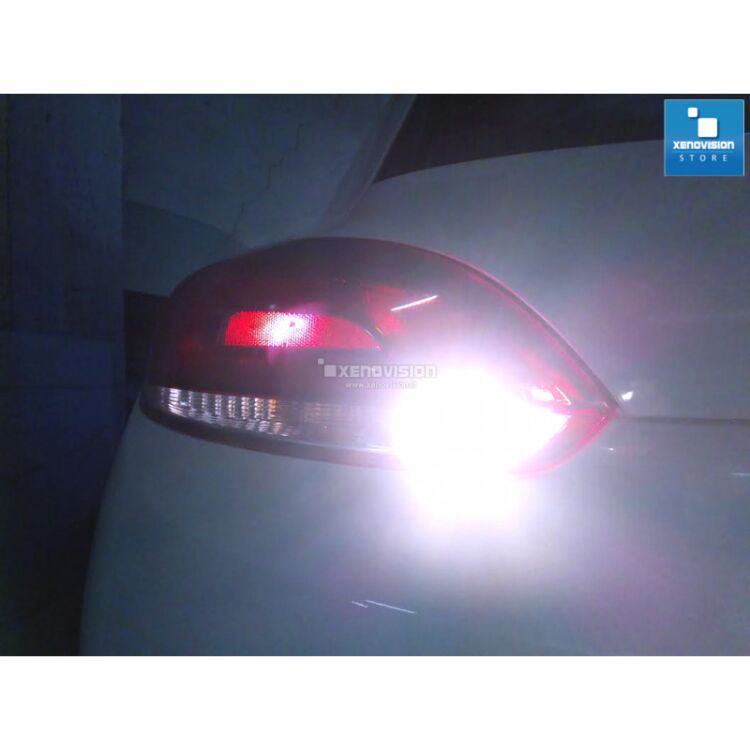 <strong>LED retromarcia per Ssangyong Rexton</strong> Y400 2017 in poi. 15 Chip CREE 3535, sviluppa un'incredibile potenza. Qualità Massima. Oltre 6W reali di pura potenza.