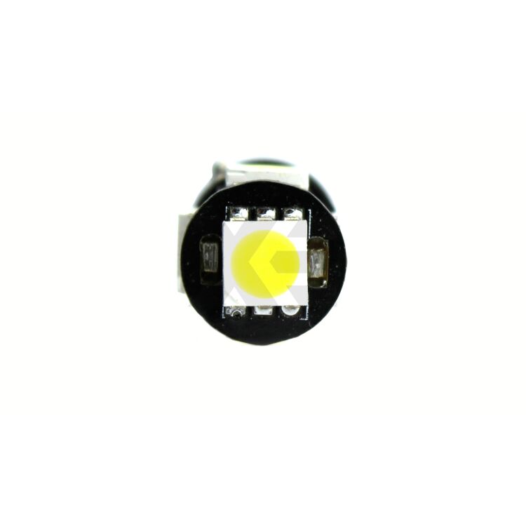 <strong>luci posizione LED per Audi A4</strong> B5 con fari H4. Lampadina <strong>T4W</strong> BA9s Canbus da Xenovision.