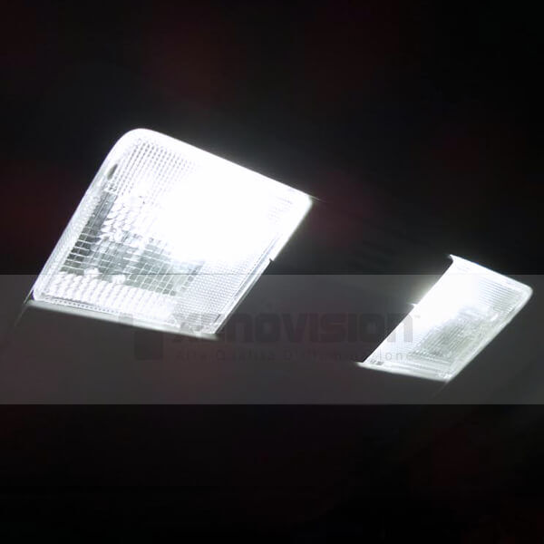 <strong>LED luce bagagliaio w5w per Dacia Jogger</strong>  2021 in poi. Una lampadina <strong>w5w</strong> canbus luce bianca 6000k modello Aura Xenovision.