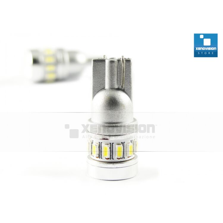 <strong>LED luce targa per Isuzu MU-X</strong> Mk1 2013 - 2019. Lampade <strong>W5W</strong> modello X-Tee Xenovision top di gamma.